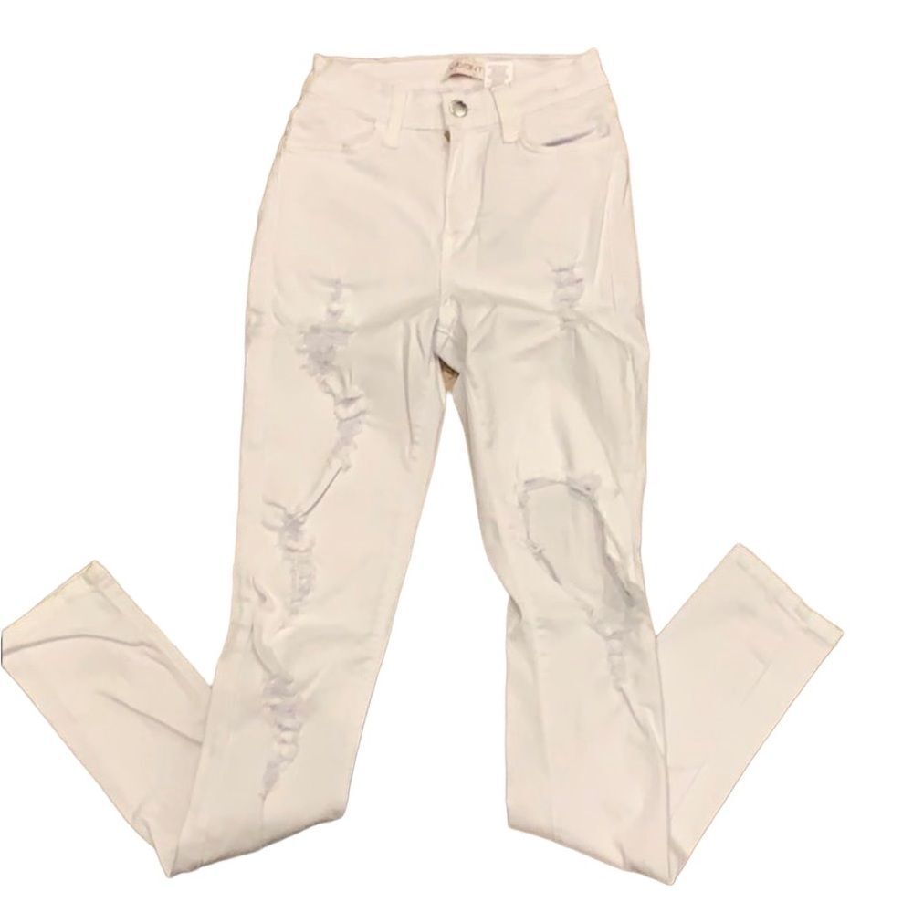👖 Vibrant White Distressed Straight Leg Jeans - Size 24